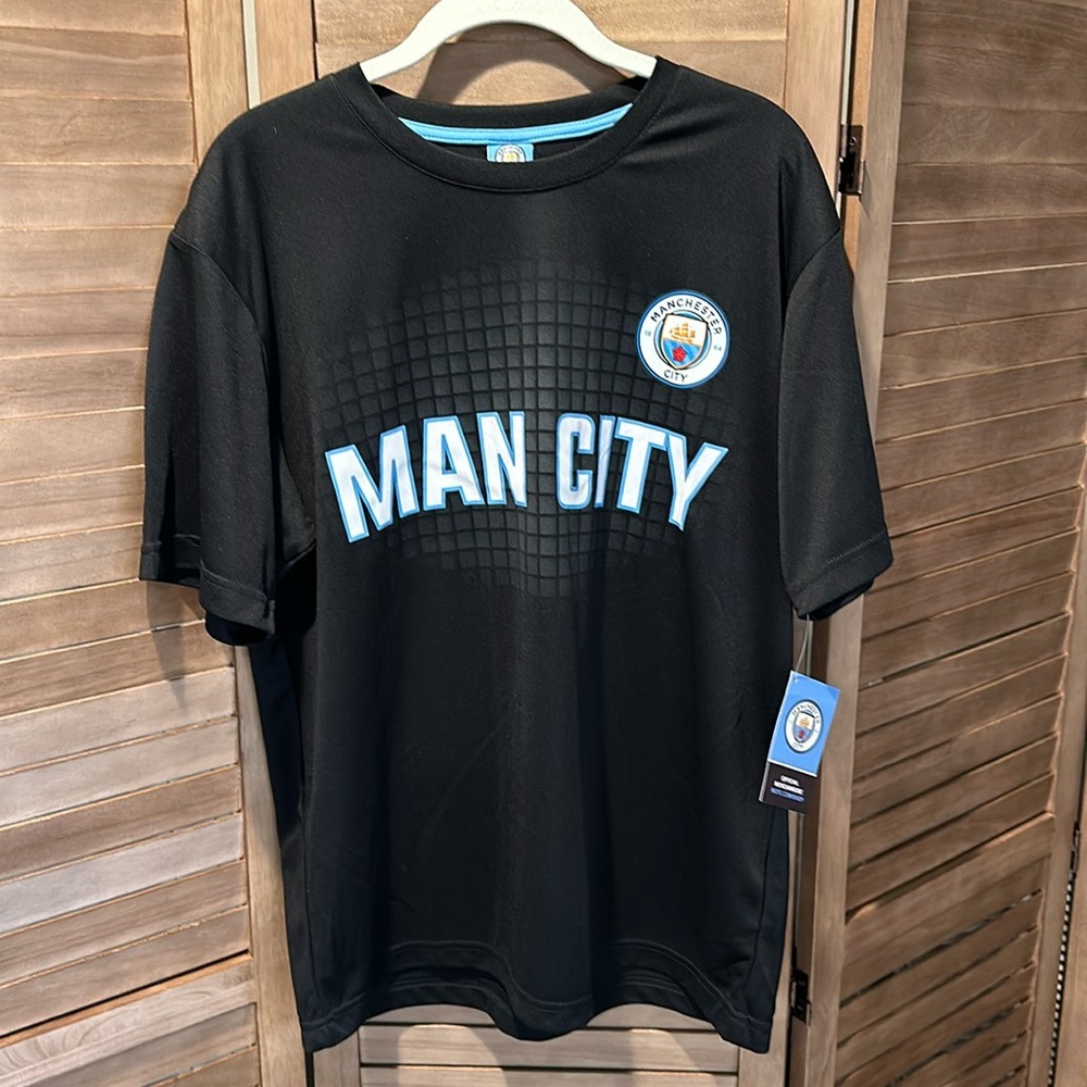 NWT ~ Manchester City Short Sleeve T-Shirt ~ Black ~ M
